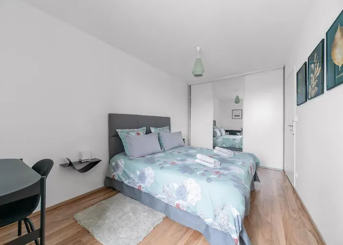 Design La Petite Europe - Ideal Curistes