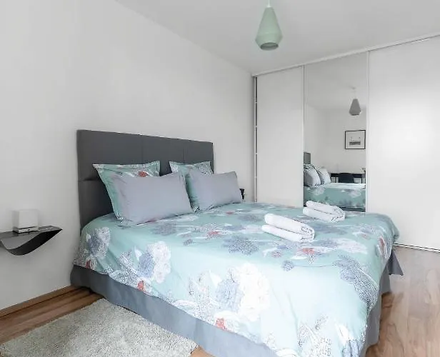 Design La Petite Europe - Ideal Curistes Апартаменты Виши