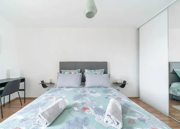 Design La Petite Europe - Ideal Curistes Апартаменты Виши