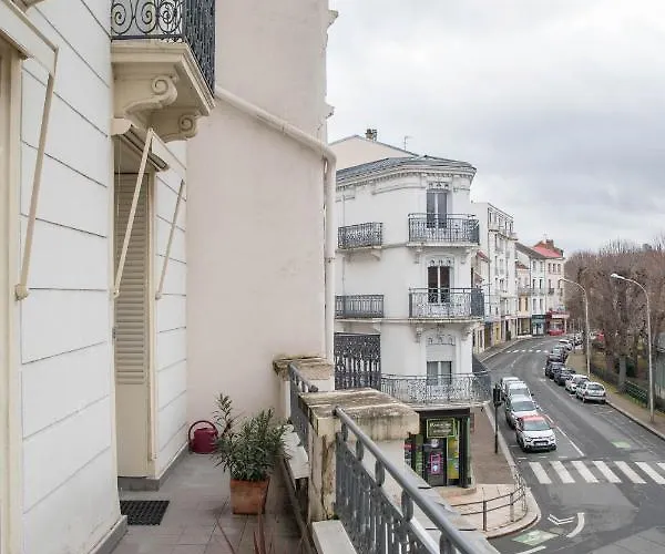 Design La Petite Europe - Ideal Curistes Apartament *