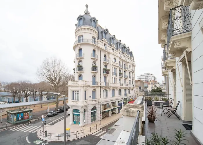 Apartament Design La Petite Europe - Ideal Curistes